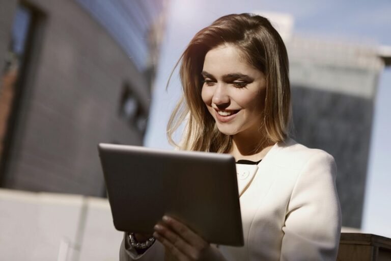social media business strategy